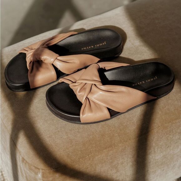Jenni Kayne Shoes - Jenni Kayne leather knot sandals in Taupe